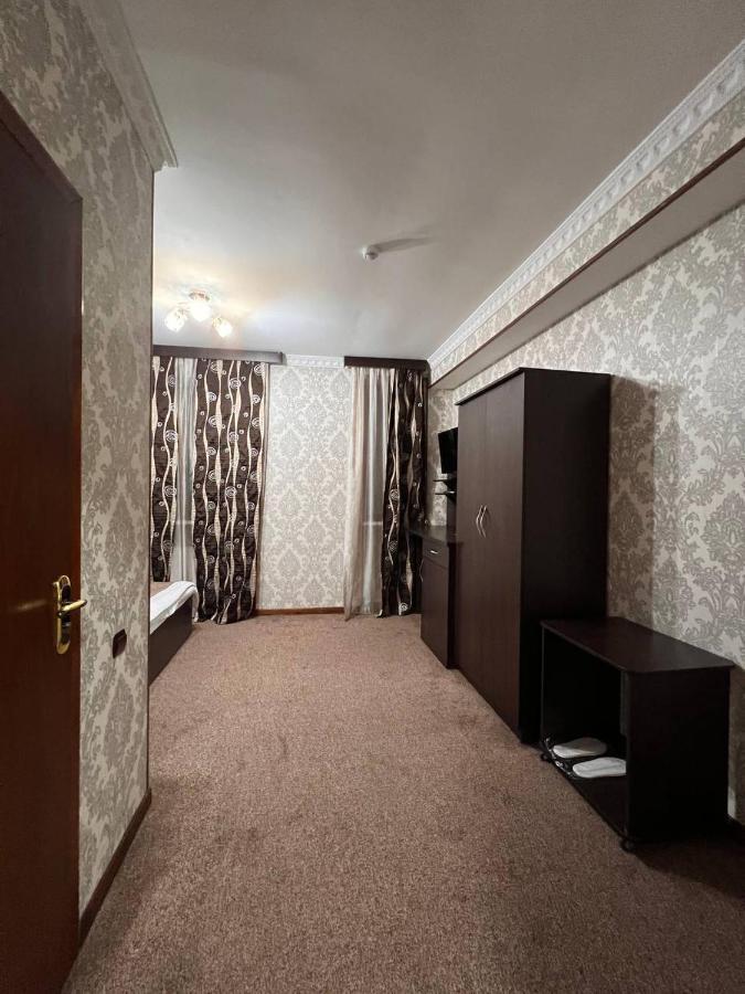 Grand Uzbegim Hotell Tasjkent Exteriör bild