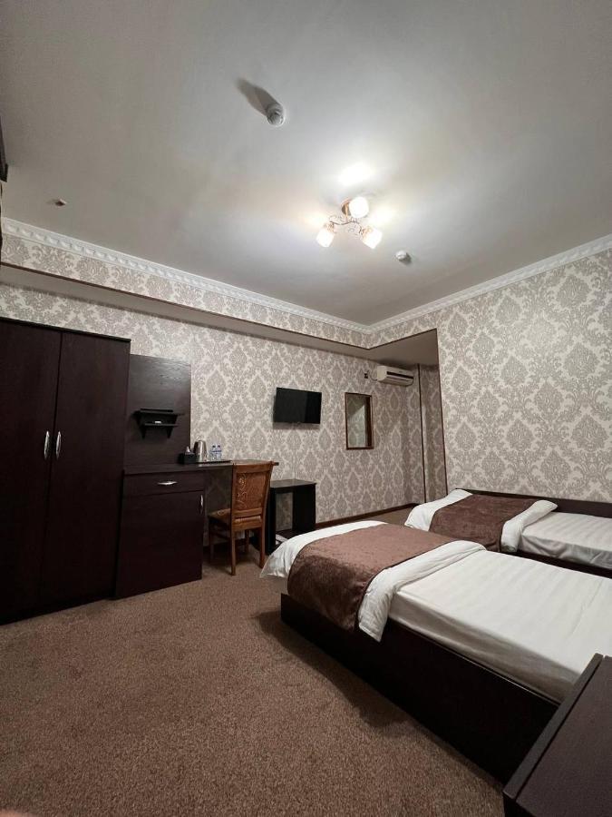 Grand Uzbegim Hotell Tasjkent Exteriör bild