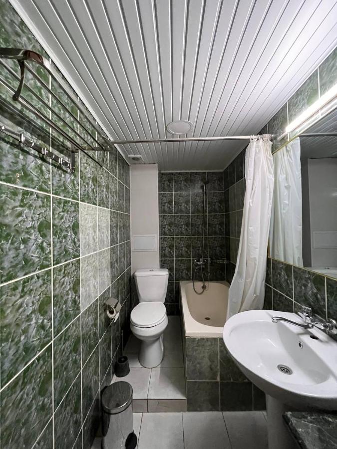 Grand Uzbegim Hotell Tasjkent Exteriör bild